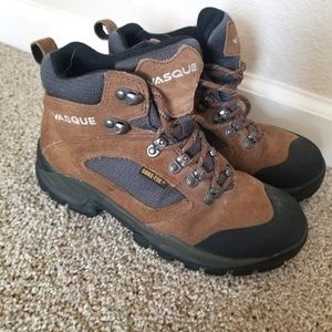 Vasquez Hiking Boot, Women's Size 6, Brown